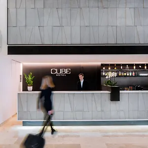 **** 호텔 Cube 체코